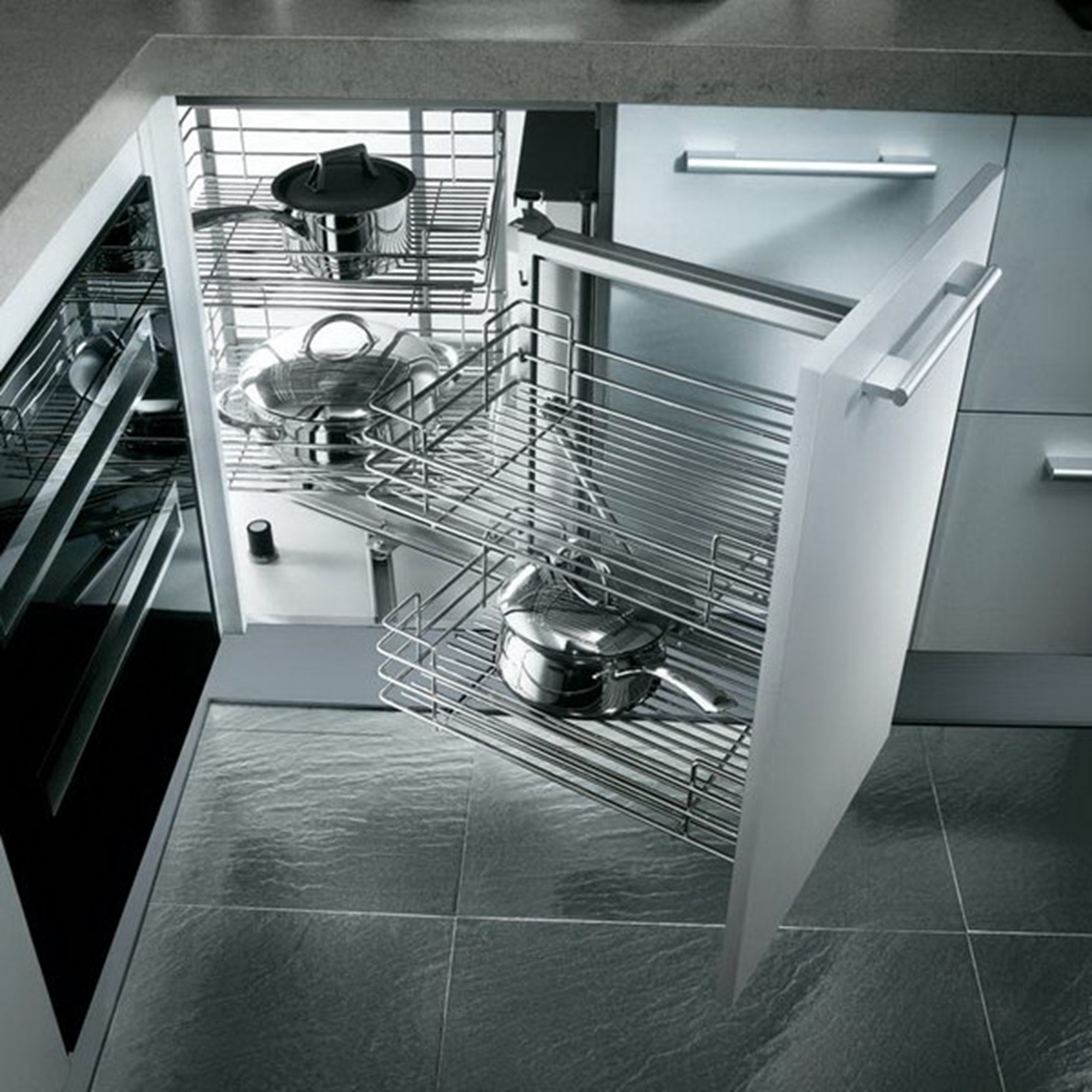 Bộ rổ góc gắn cánh trước, mở phải CLEARANCE Hafele 548.21.002